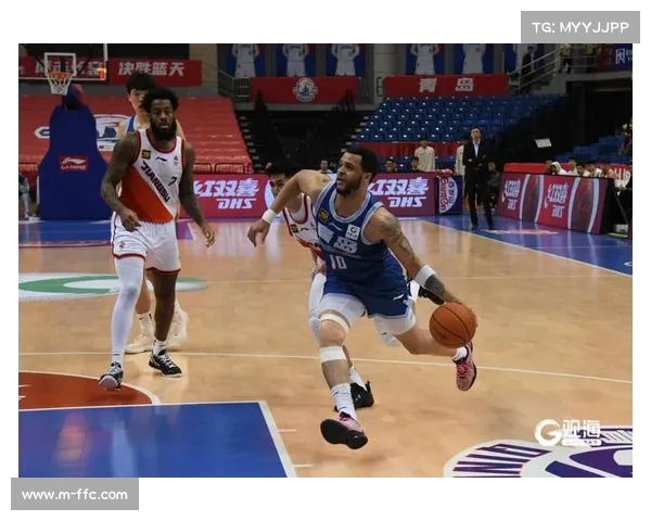 青岛男篮迎战江苏肯帝亚，韦瑟斯庞场均24.9分领军